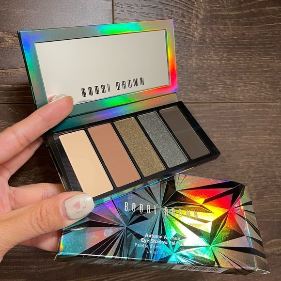 *BRAND NEW* Bobbi Brown Autumn Avenue Wye Shadow Palette - Picture 3 of 9